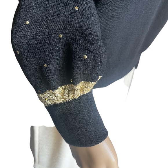 St. John Evening Gold Star
Ribbon Sweater Black/ivory skirt | Size M/4 - Picture 6 of 16